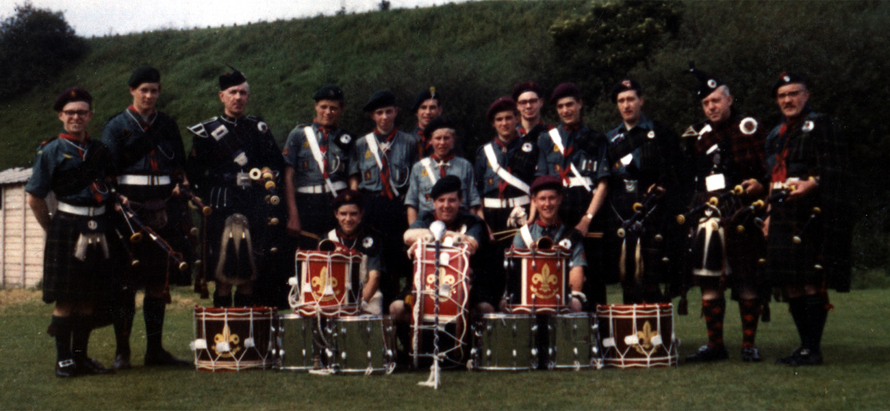 1964. Reynolds Tubes - names show when mouse placed on head